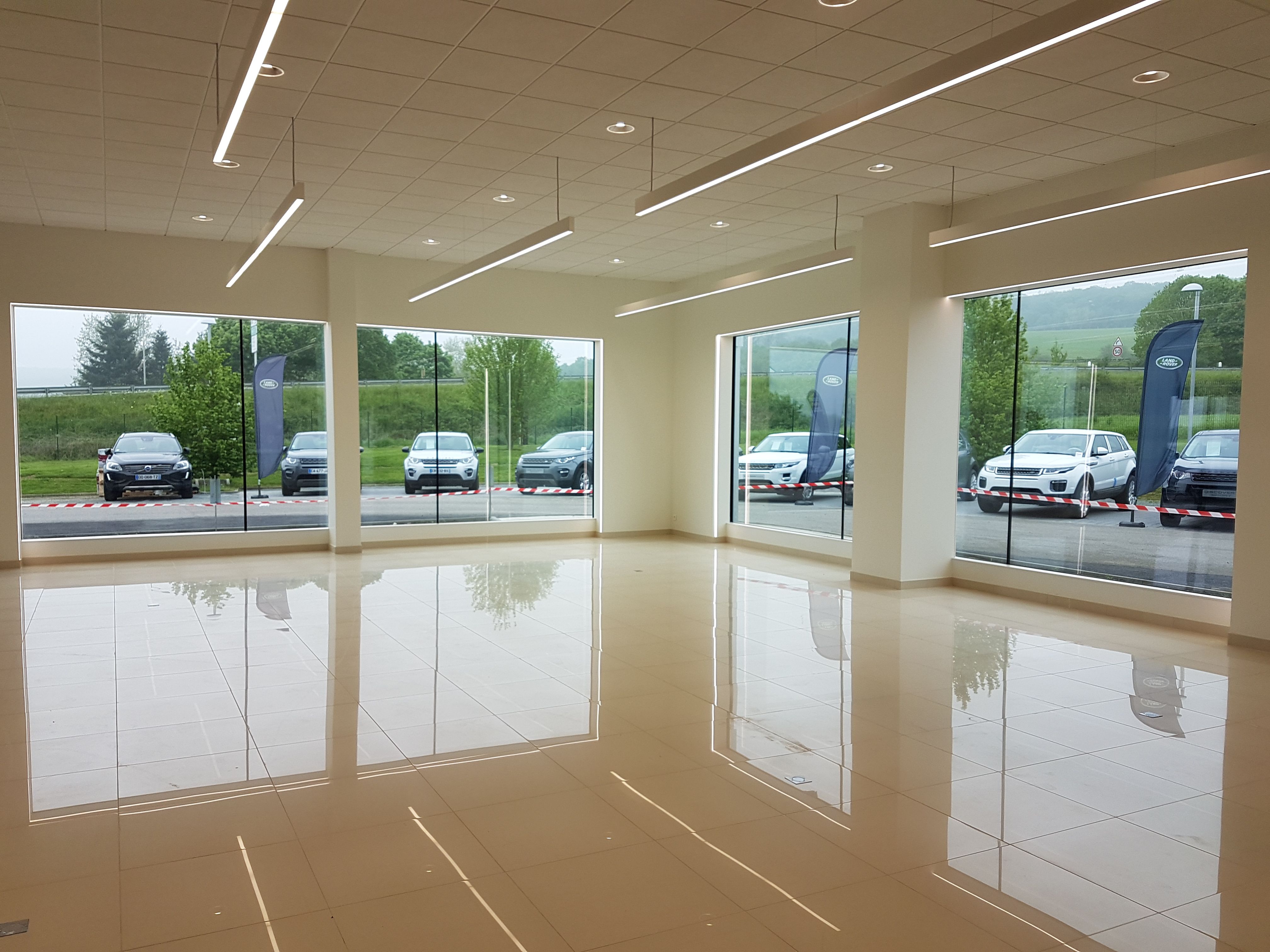 contenu/references/Concession automobile/02normandie/2016-05-13 11.21.49.jpg